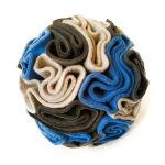 CHABER W MROKU jasny beż – ciemny szary – ciemny niebieski 17 cm (2)jpg