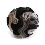 kula węchowa 17 cm dla psa i kota, zabawka węchowa pianka szary – grafit – czarny (2)