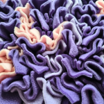 mata-wechowa-fioletowa-rozowa-dla-psa-i-kota-interaktywne-karmienie-01